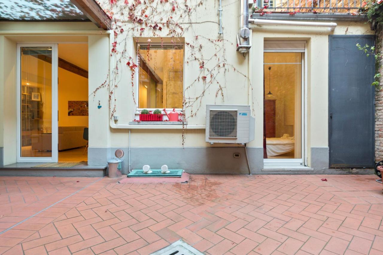 Teatro Duse Duplex Flat Lägenhet Bologna Exteriör bild